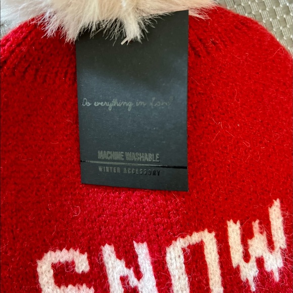 Red Snow Winter Hat w/Pom Pom - Picture 5 of 8